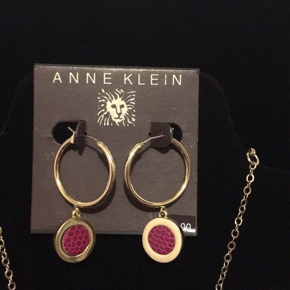 💜 Anne Klein necklace with earrings - Picture 4 of 5